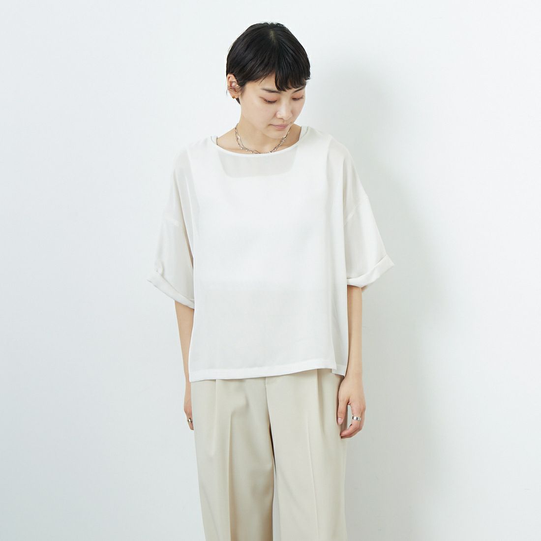 MICA&DEAL [マイカアンドディール] メッシュTブラウス [0125201156] OFF WHITE &&モデル身長：160cm 着用サイズ：F&&