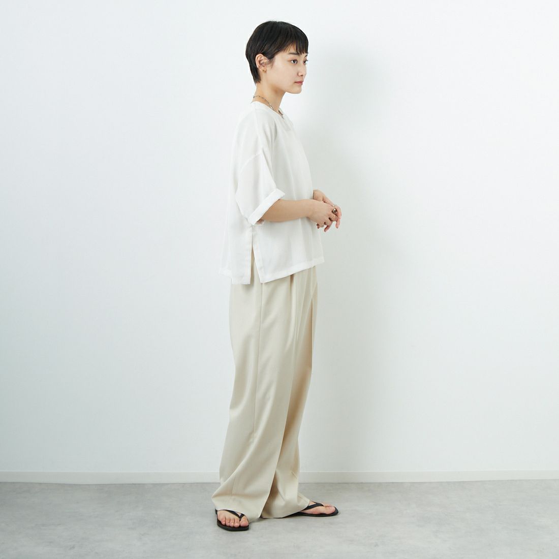 MICA&DEAL [マイカアンドディール] メッシュTブラウス [0125201156] OFF WHITE &&モデル身長：160cm 着用サイズ：F&&