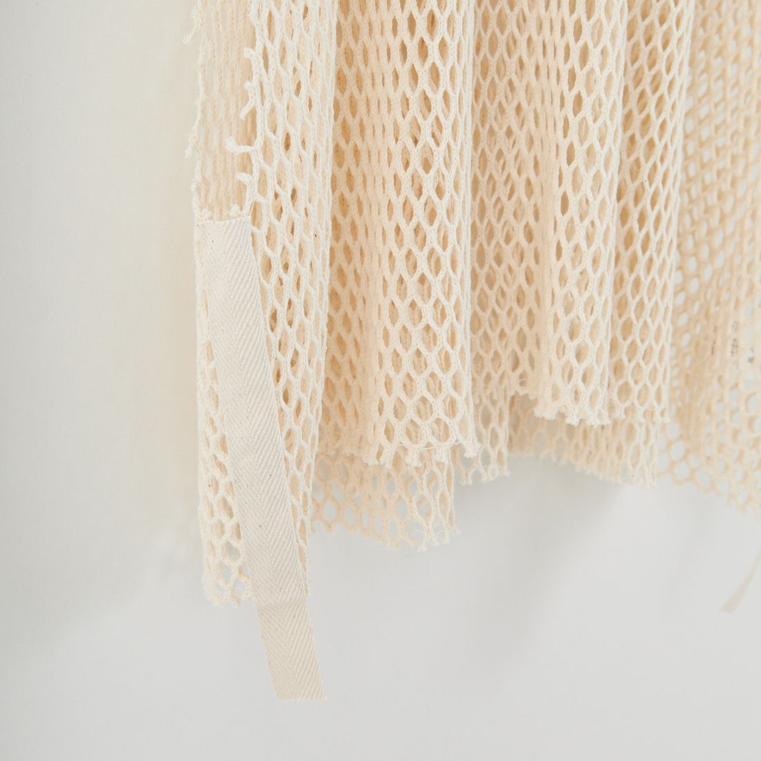 Name. [ネーム] メッシュテープ ノースリーブTシャツ [NMCU-015] WHITE