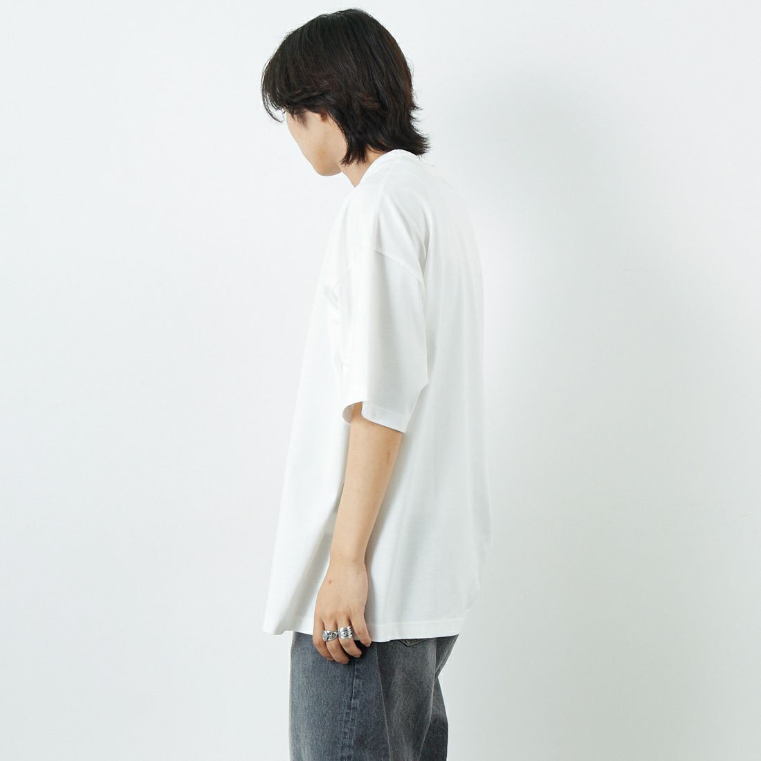 Name. [ネーム] シルケットコットン ビッグプリントTシャツ [NMCU-038] WHITE &&モデル身長：179cm 着用サイズ：1&&