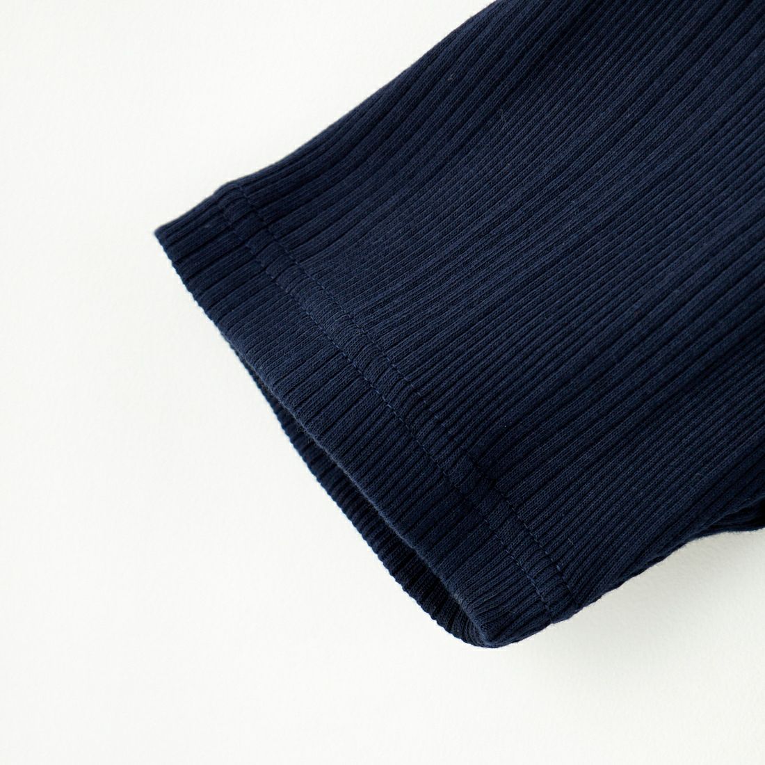 FRED PERRY [フレッドペリー] 別注 ランダムリブ ワンポイント刺繍Tシャツ [FPW-25S-013-JF] NAVY