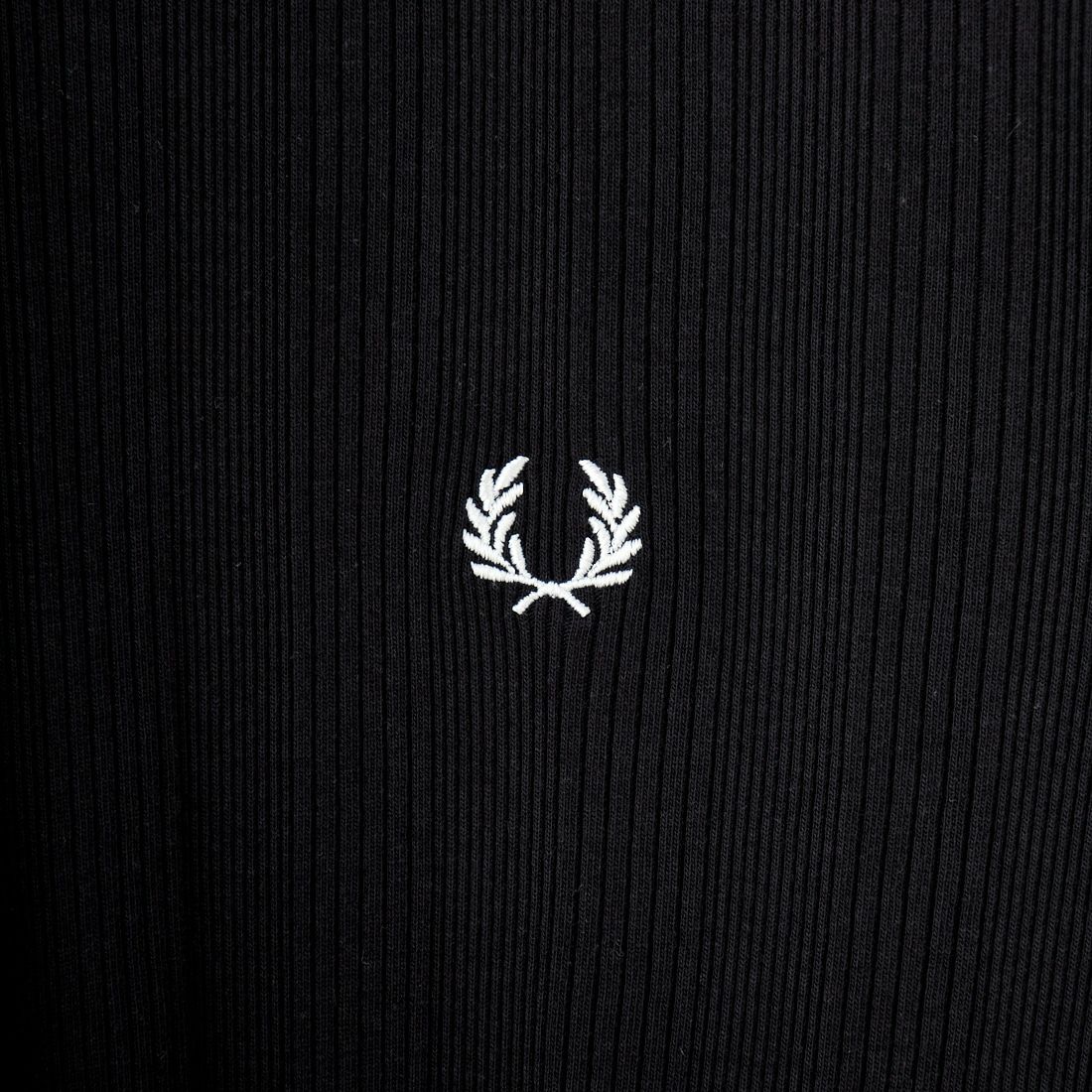 FRED PERRY [フレッドペリー] 別注 ランダムリブ ワンポイント刺繍Tシャツ [FPW-25S-013-JF] BLACK