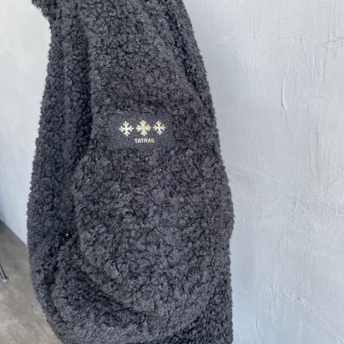 TATRAS [タトラス] LUELA ブルゾン [LJXA0041033588] BLACK &&モデル身長：150cm 着用サイズ：2&&