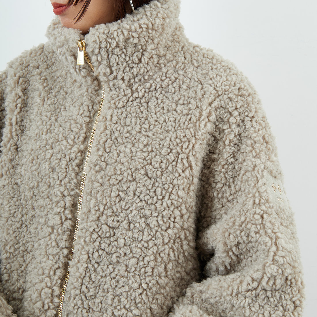 TATRAS [タトラス] LUELA ブルゾン [LJXA0041033588] L.GRAY &&モデル身長：159cm 着用サイズ：1&&