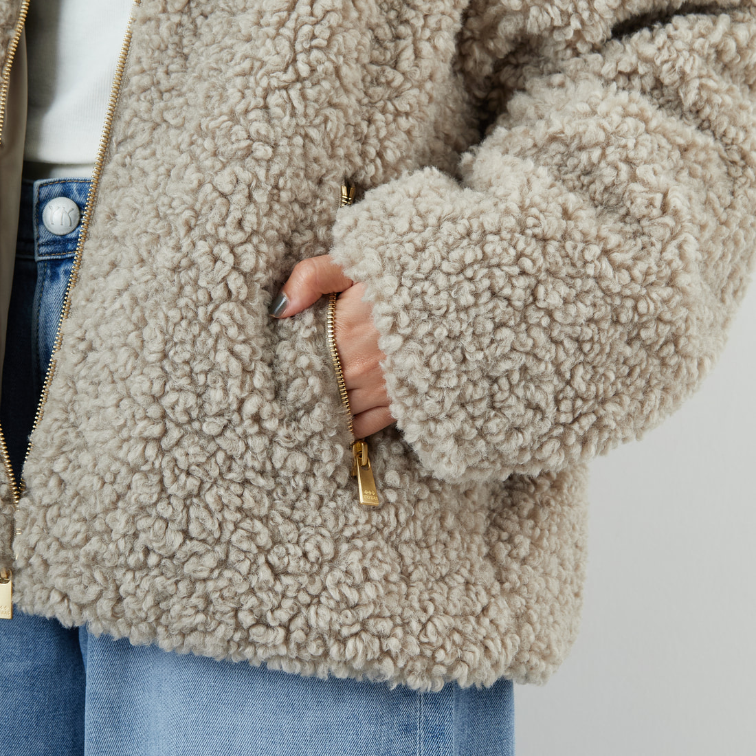 TATRAS [タトラス] LUELA ブルゾン [LJXA0041033588] L.GRAY &&モデル身長：159cm 着用サイズ：1&&