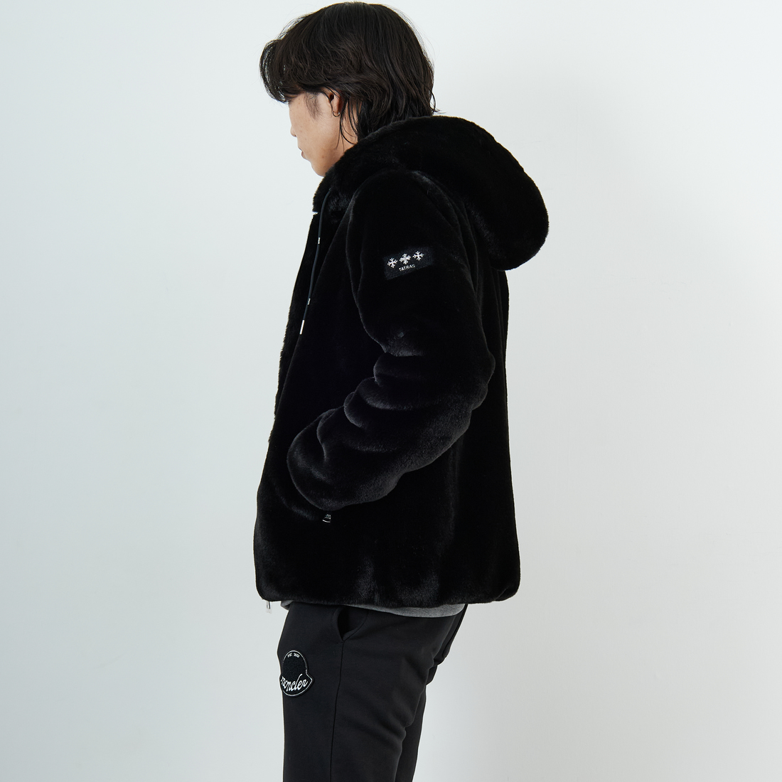 TATRAS [タトラス] BOMOS エコファーブルゾン [MJXA0037033588] BLACK &&モデル身長：179cm 着用サイズ：2&&