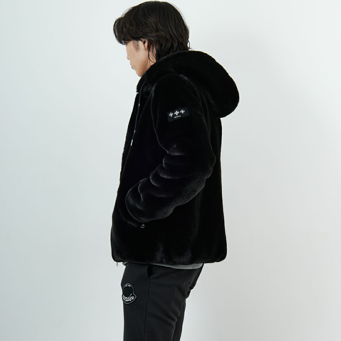 TATRAS [タトラス] BOMOS エコファーブルゾン [MJXA0037033588] BLACK &&モデル身長：179cm 着用サイズ：2&&