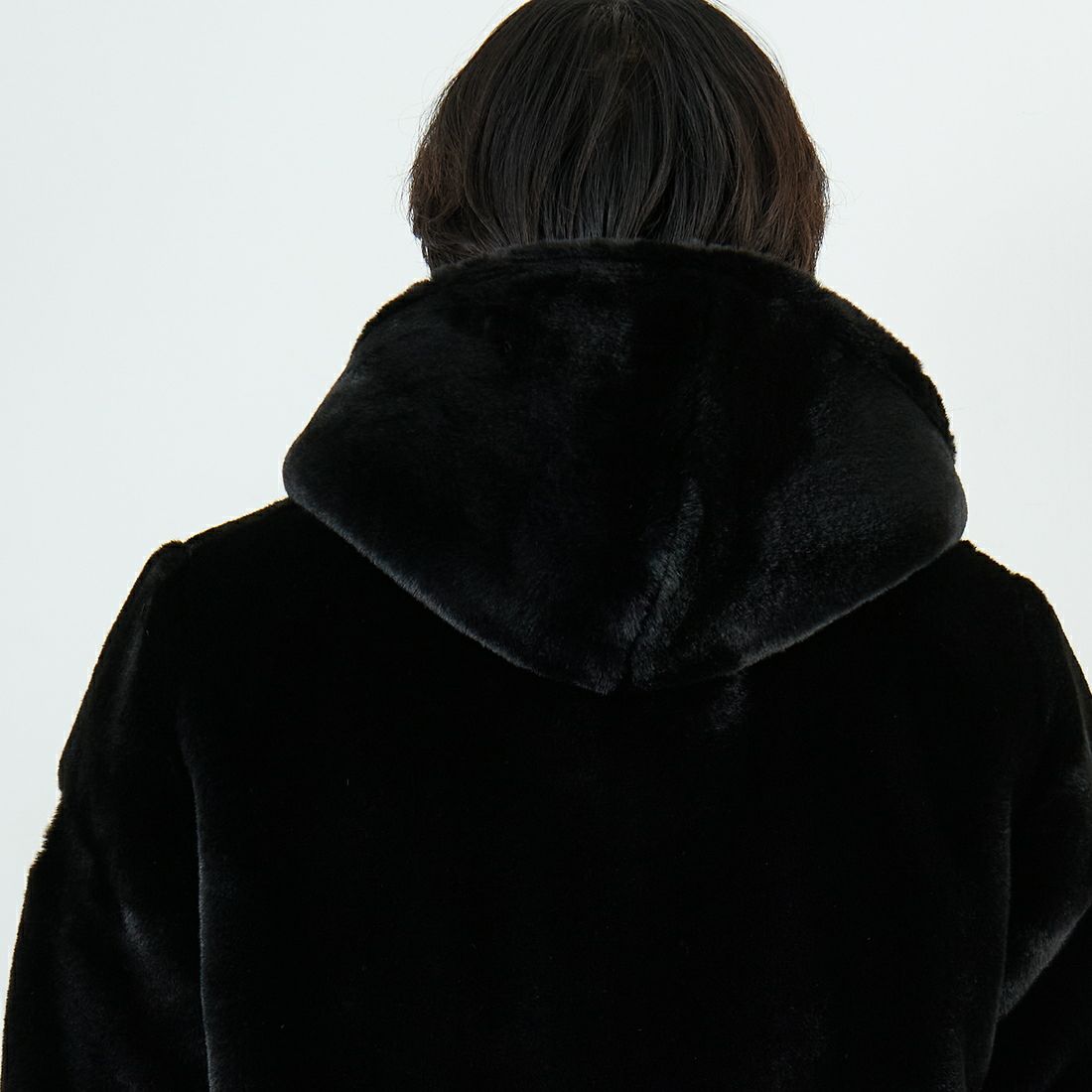 TATRAS [タトラス] BOMOS エコファーブルゾン [MJXA0037033588] BLACK &&モデル身長：179cm 着用サイズ：2&&