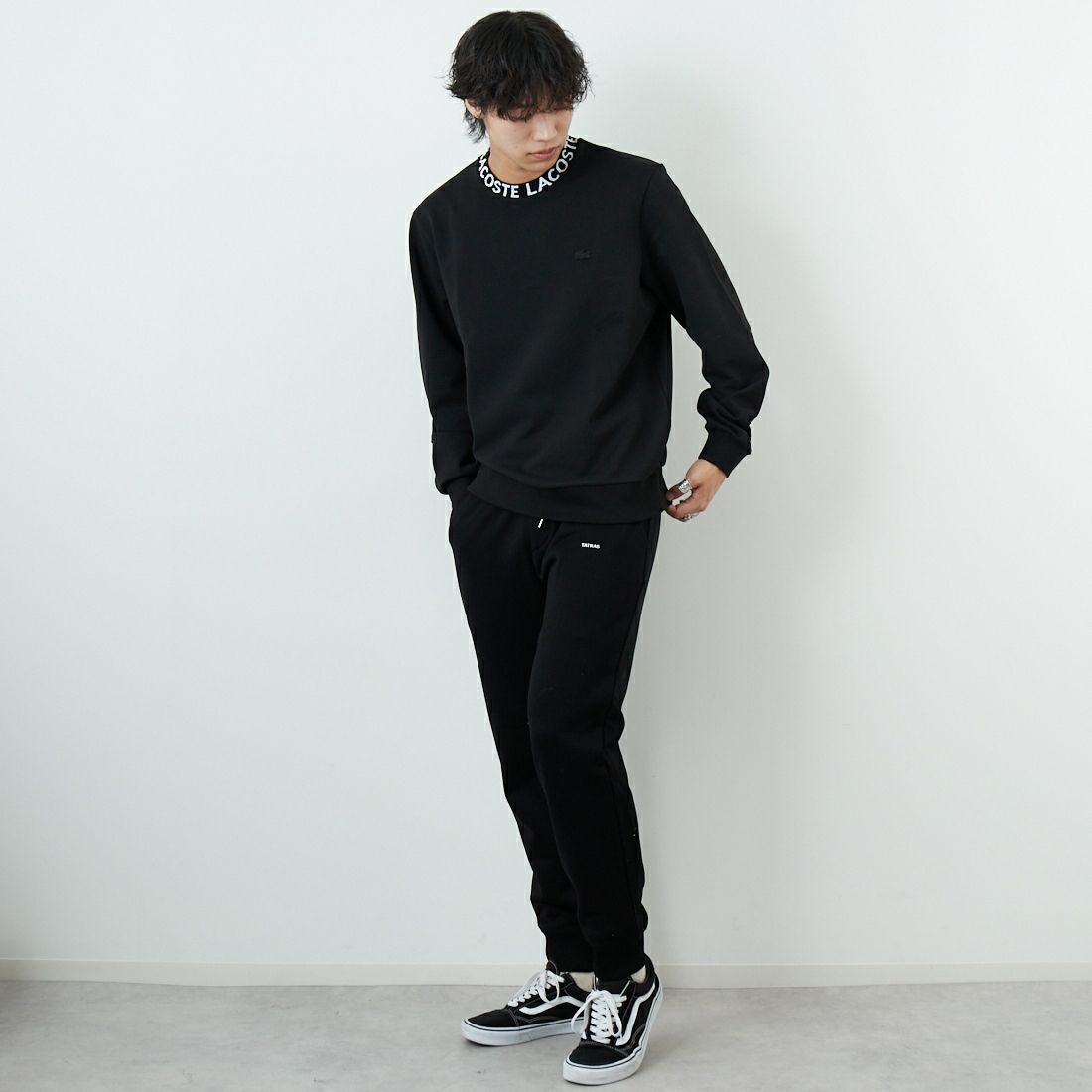 TATRAS [タトラス] FOLMIDO スウェットパンツ [MJXA0048103588] BLACK &&モデル身長：179cm 着用サイズ：3&&