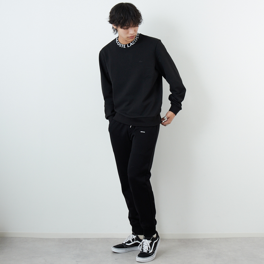 TATRAS [タトラス] FOLMIDO スウェットパンツ [MJXA0048103588] BLACK &&モデル身長：179cm 着用サイズ：3&&