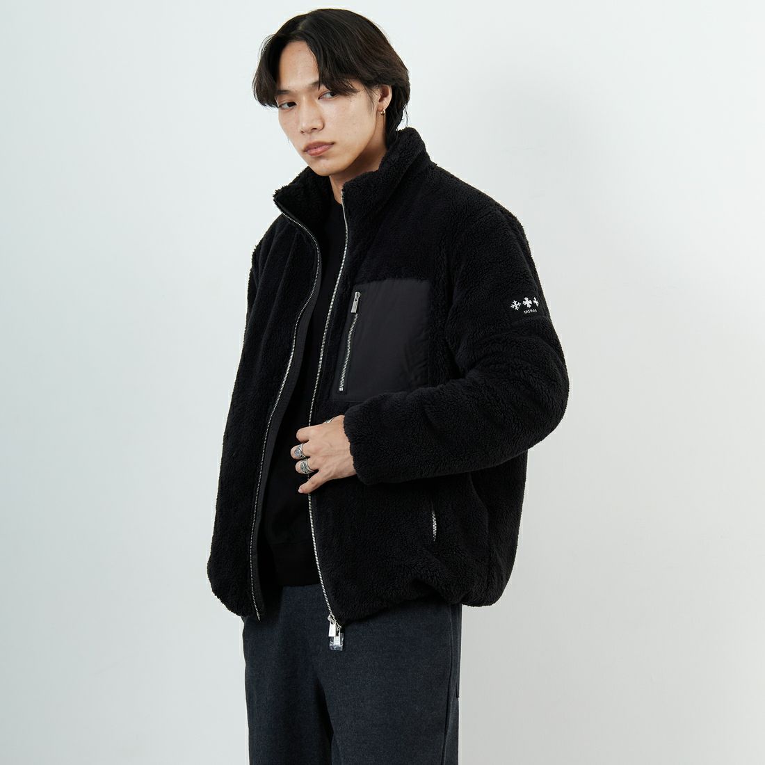 TATRAS [タトラス] MONREALE スタンドカラーブルゾン [MJXA0213033588] BLACK &&モデル身長：179cm 着用サイズ：2&&