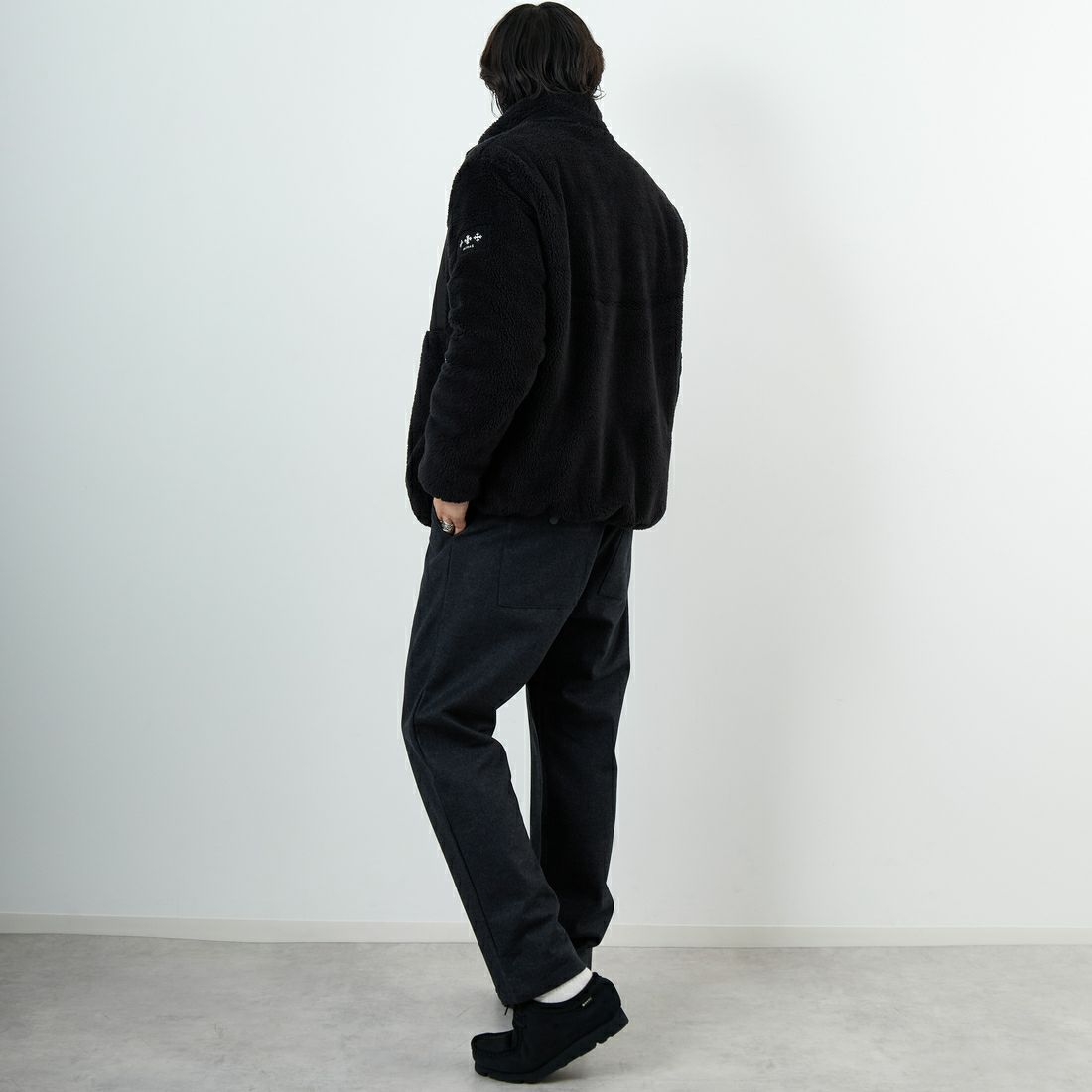 TATRAS [タトラス] MONREALE スタンドカラーブルゾン [MJXA0213033588] BLACK &&モデル身長：179cm 着用サイズ：2&&