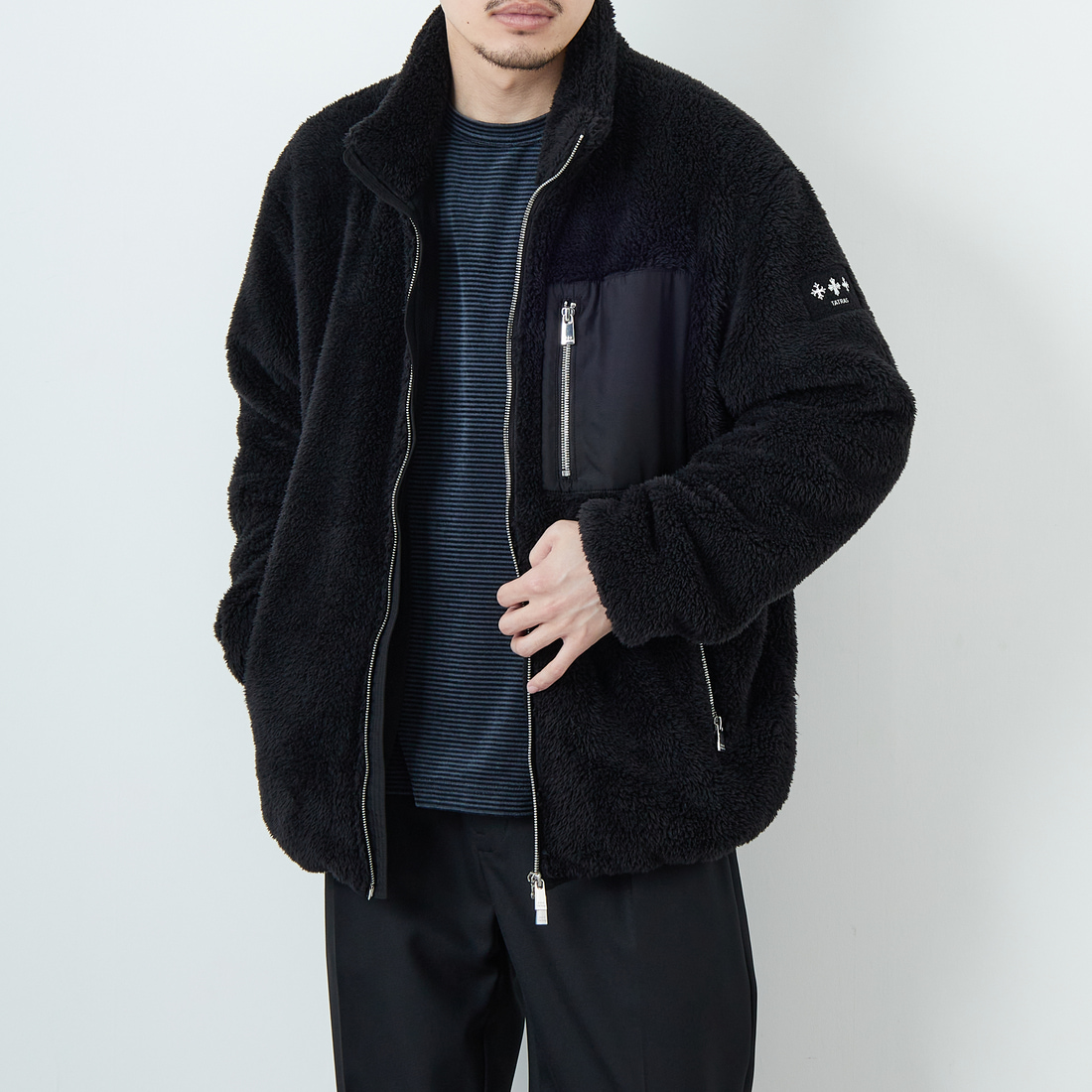 TATRAS [タトラス] MONREALE スタンドカラーブルゾン [MJXA0213033588] BLACK &&モデル身長：168cm 着用サイズ：3&&