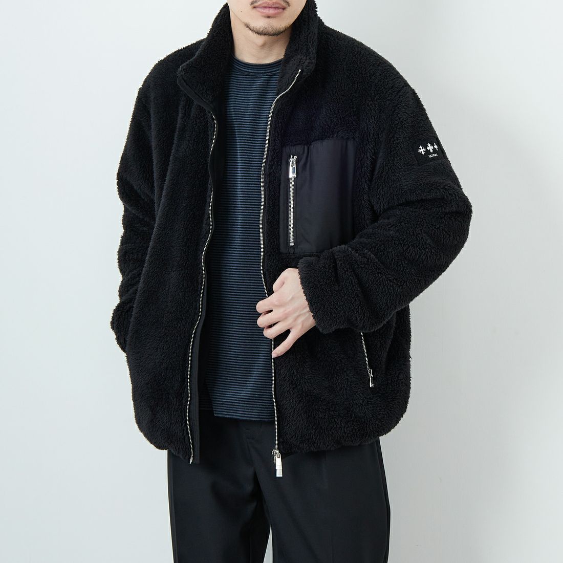 TATRAS [タトラス] MONREALE スタンドカラーブルゾン [MJXA0213033588] BLACK &&モデル身長：168cm 着用サイズ：3&&