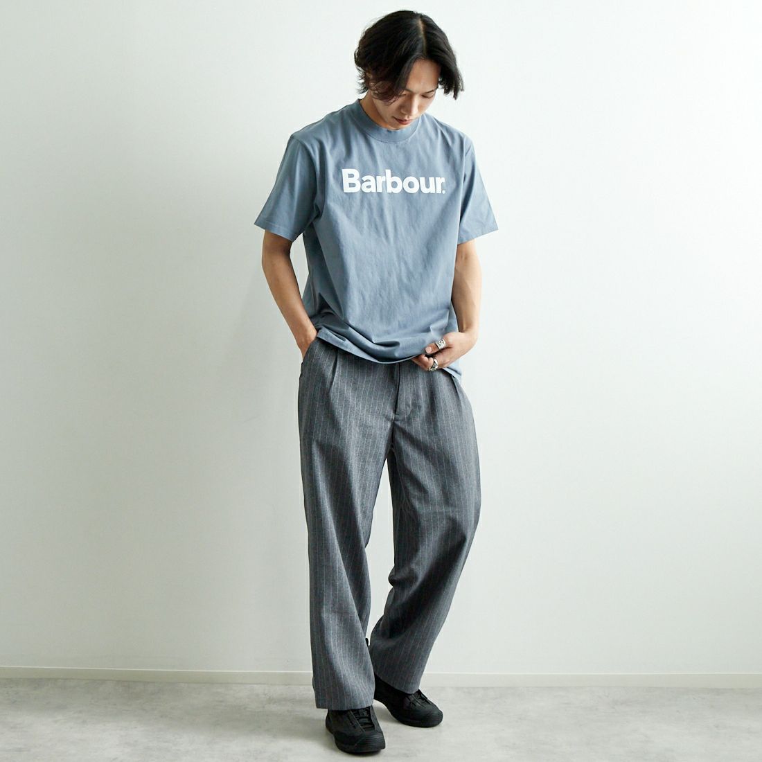 Barbour [バブアー] Pensford Tシャツ [MTS1406] WASHED BLU &&モデル身長：179cm 着用サイズ：40&&