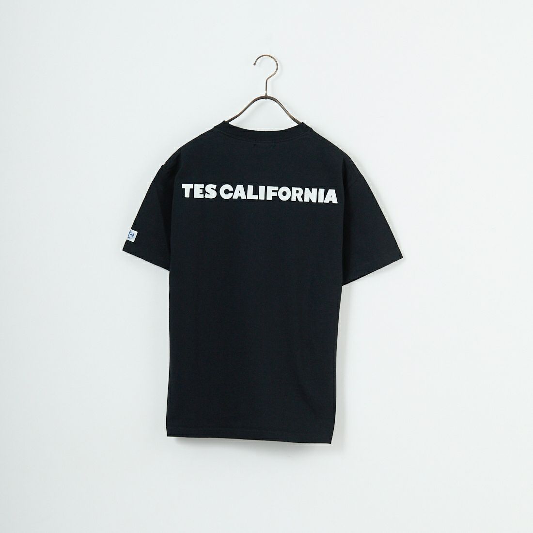 The Endless Summer [エンドレスサマー] 別注 ワンポイントBUHIフロッキープリントTシャツ [FH-25574516-JF] BLACK