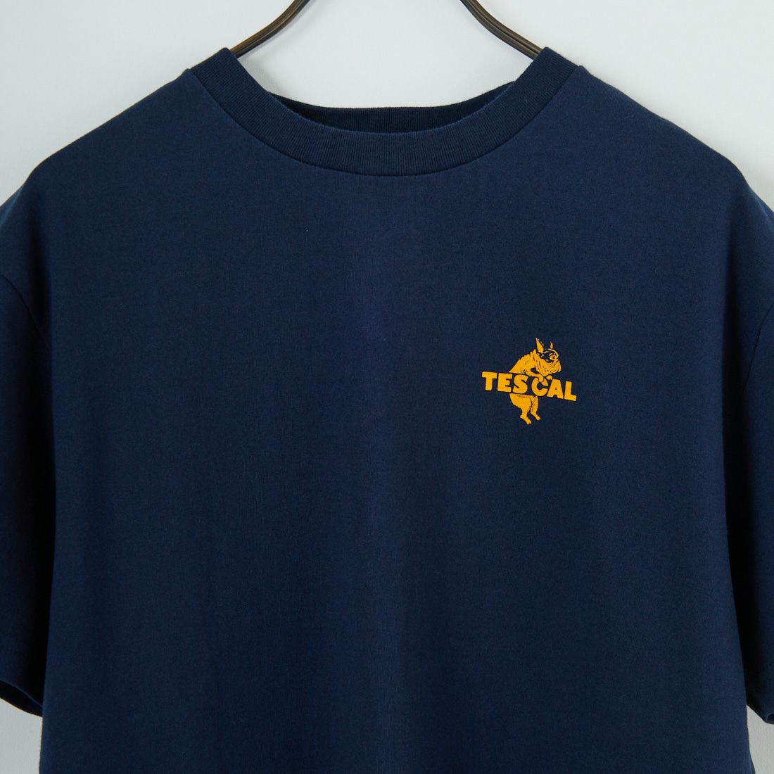 The Endless Summer [エンドレスサマー] 別注 ワンポイントBUHIフロッキープリントTシャツ [FH-25574516-JF] NAVY