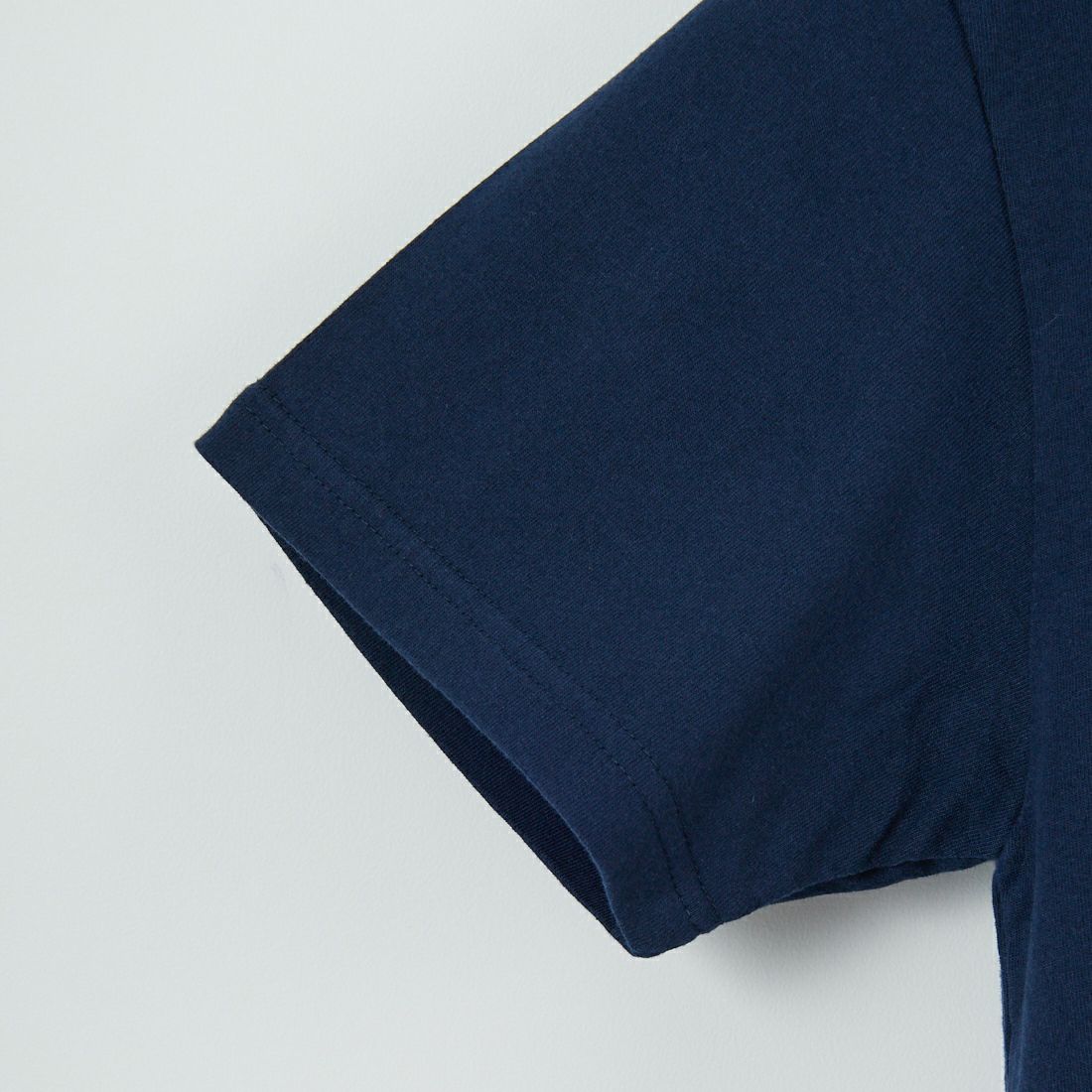 The Endless Summer [エンドレスサマー] 別注 ワンポイントBUHIフロッキープリントTシャツ [FH-25574516-JF] NAVY