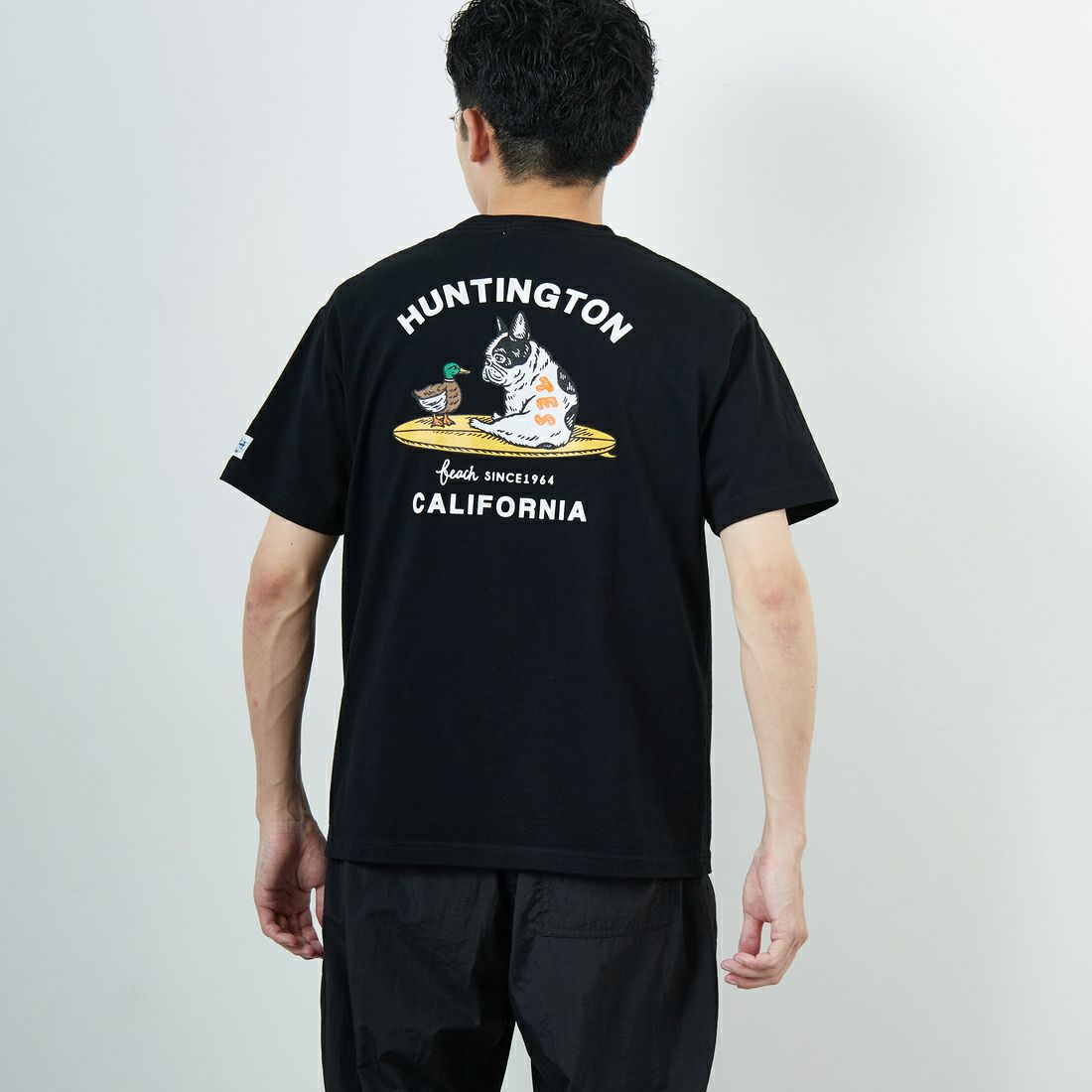 BLACK&&モデル身長：168cm 着用サイズ：M&&