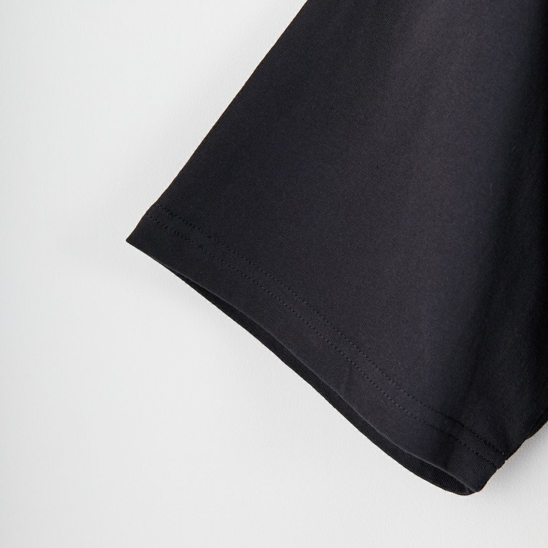 COTTON PAN [コットンパン] デビュー グラフィックTシャツ [DEBUT] BLACK