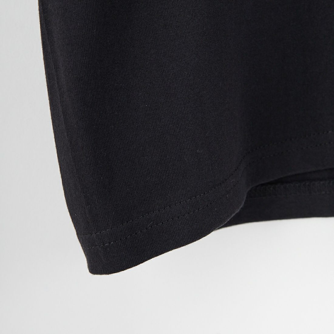 COTTON PAN [コットンパン] デビュー グラフィックTシャツ [DEBUT] BLACK