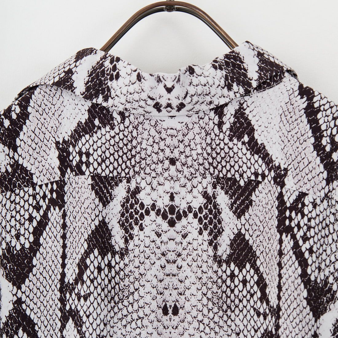 Schott [ショット] パイソン柄レーヨンシャツ [7825123010] 023 L.GREY