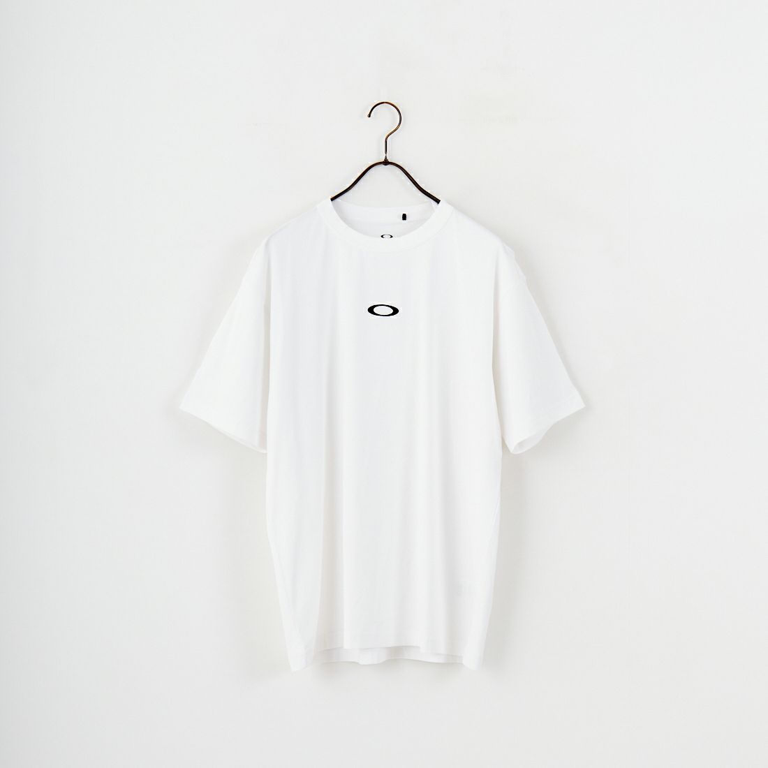 100 WHITE