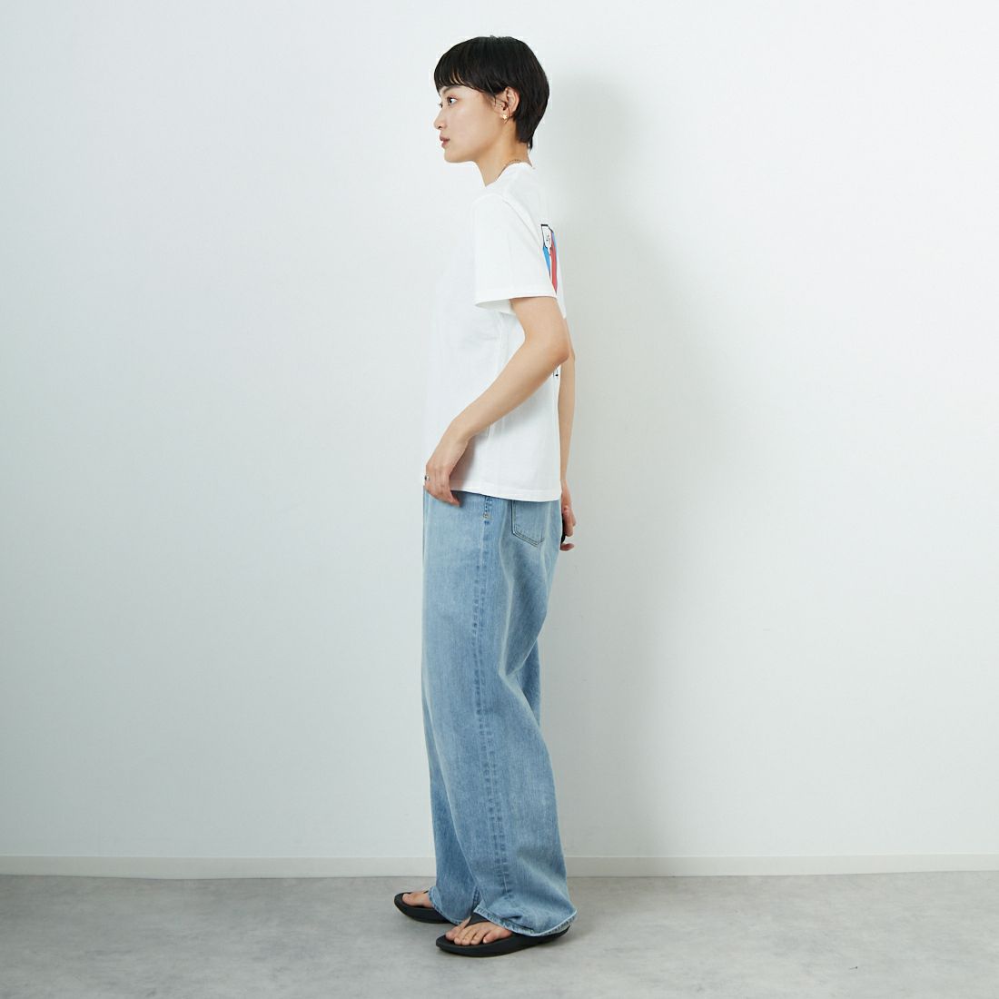 X-girl [エックスガール] ポップフェイス ショートスリーブTシャツ [105252011037] WHITE &&モデル身長：160cm 着用サイズ：M&&