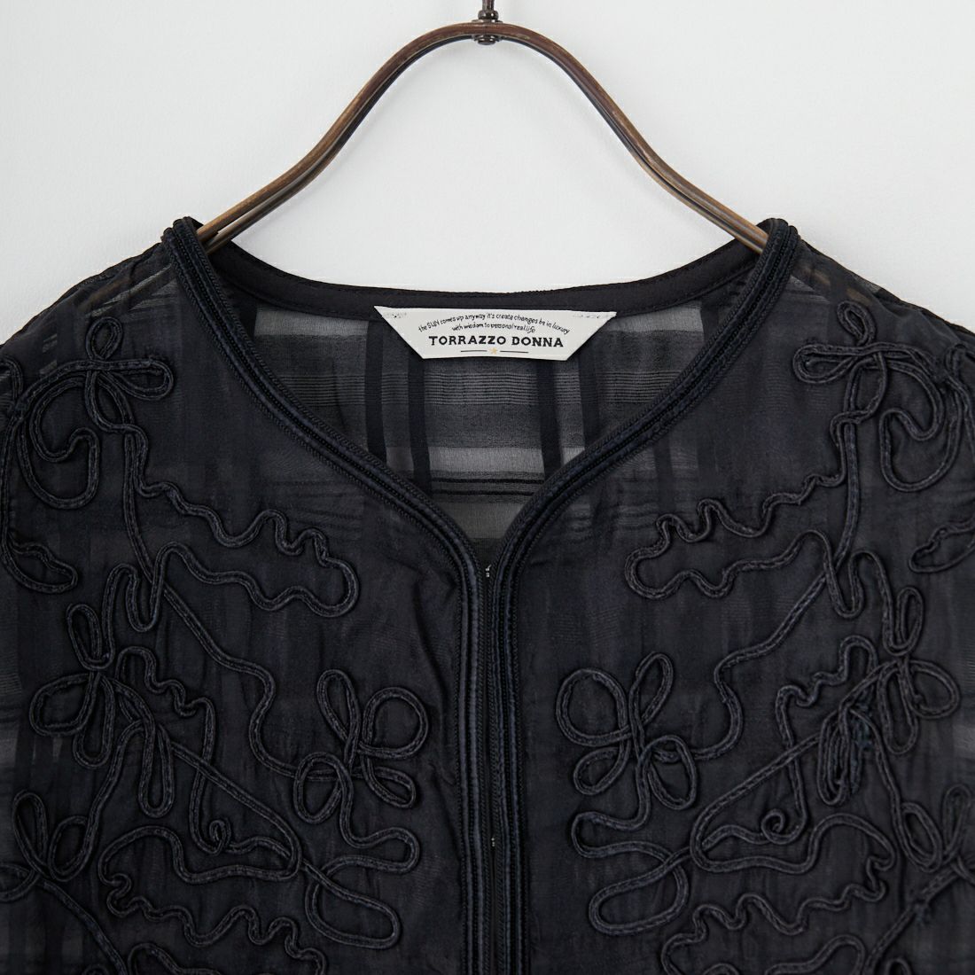 TORRAZZO DONNA [トラッゾドンナ] コード刺&#32353;シアーベスト [6250-571] 19 BLACK
