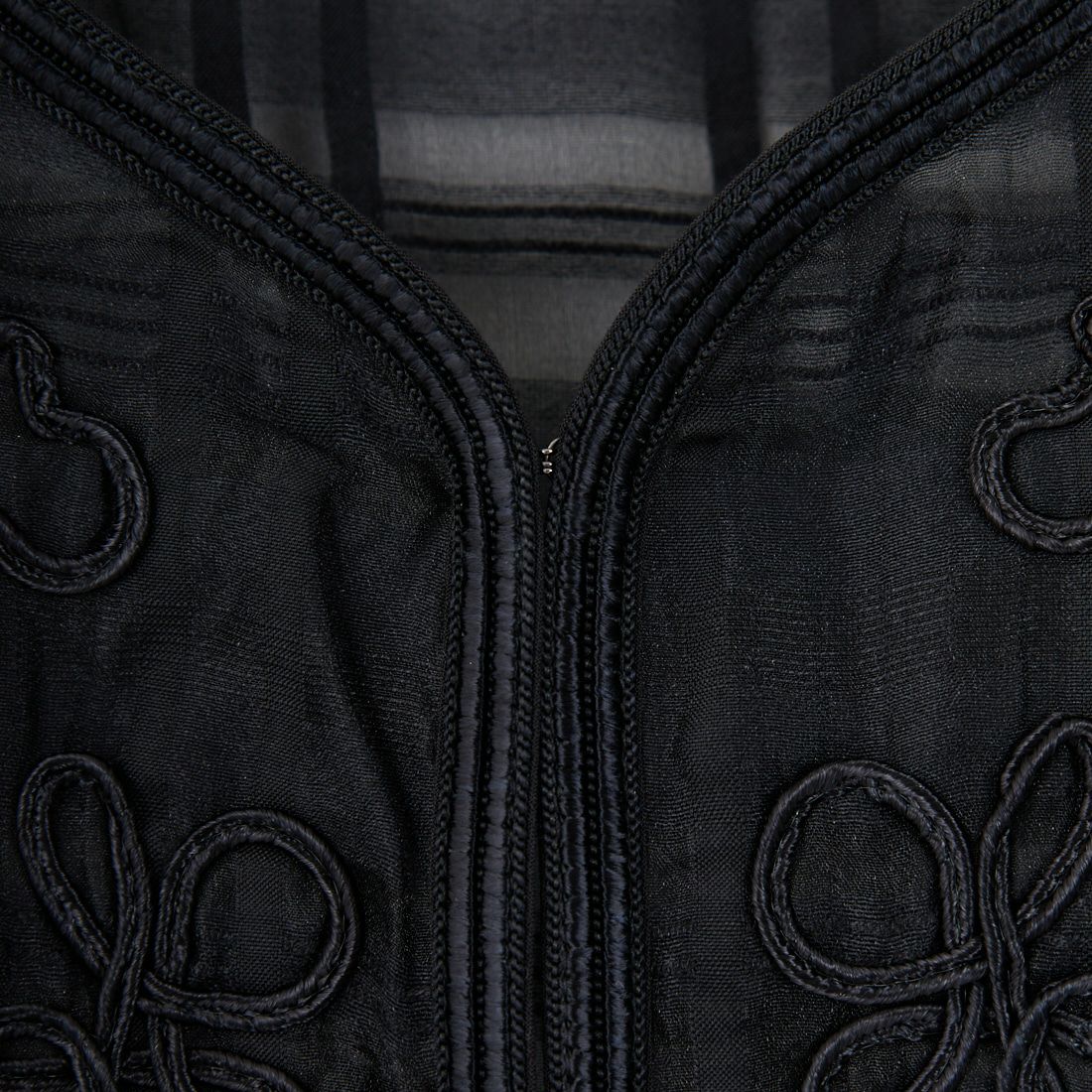 TORRAZZO DONNA [トラッゾドンナ] コード刺&#32353;シアーベスト [6250-571] 19 BLACK