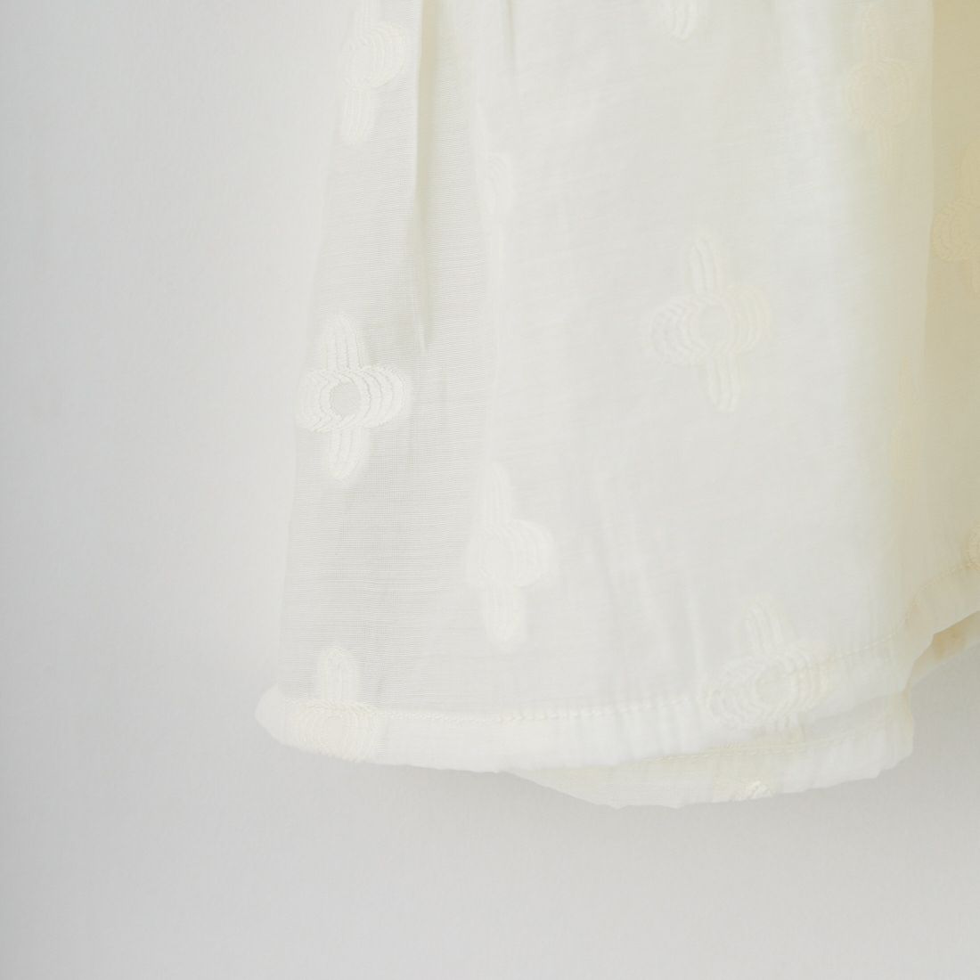 TORRAZZO DONNA [トラッゾドンナ] フローラルパターン 2WAYティアードトップス [6250-568] 06 O.WHITE