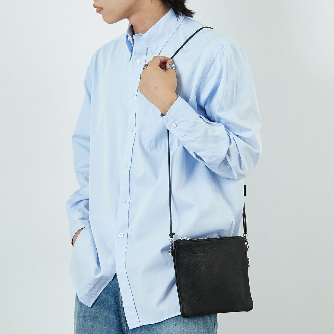 MR.OLIVE E.O.I [ミスターオリーブ] ウォータープルーフ ウォッシャブルレザーサコッシュ [ME680] BLACK