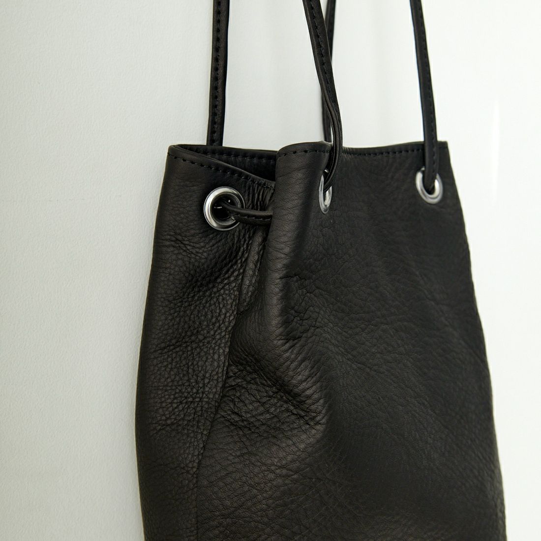 MR.OLIVE E.O.I [ミスターオリーブ] ウォータープルーフ ウォッシャブルレザーシリンダーバッグ [ME653] BLACK