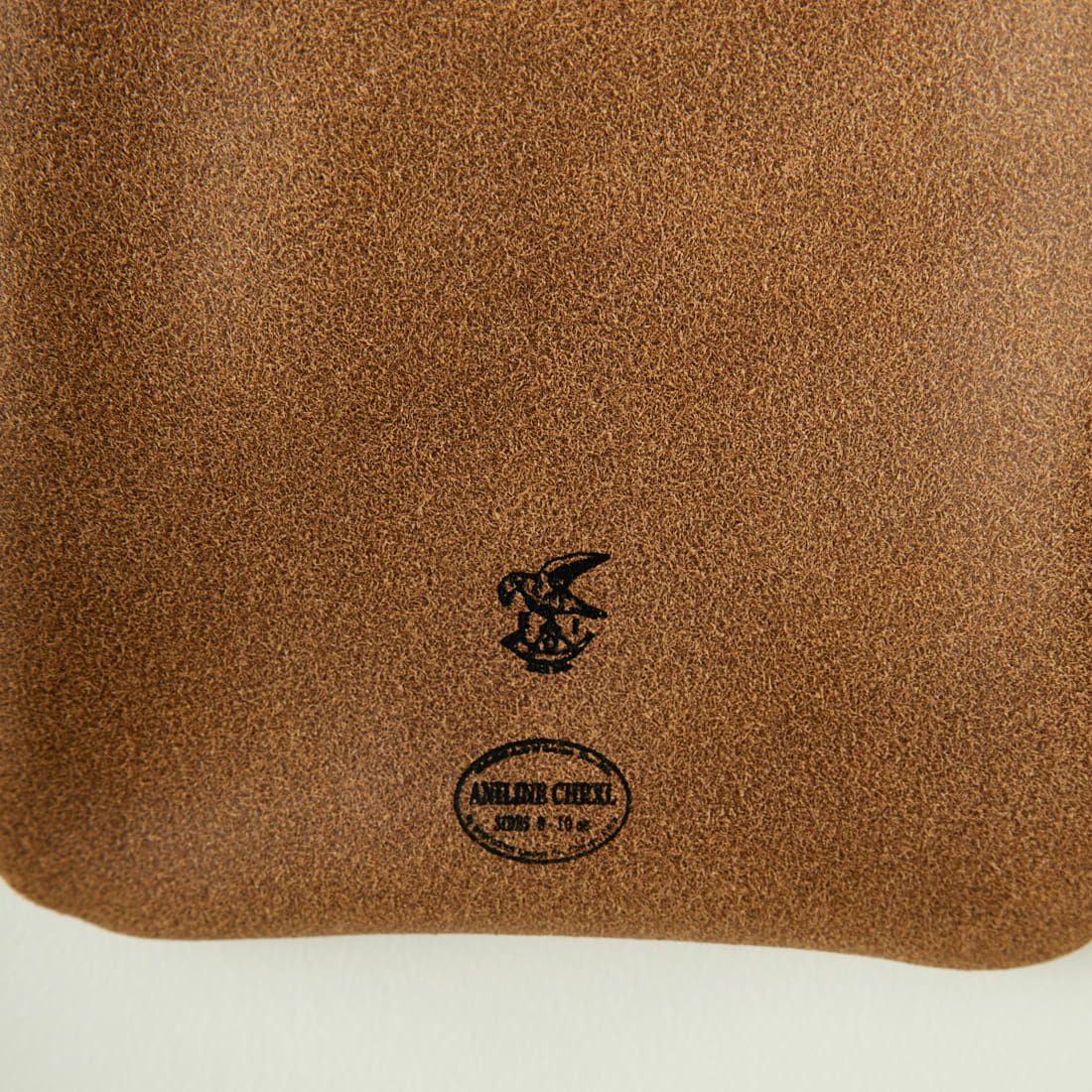 MR.OLIVE E.O.I [ミスターオリーブ] ホーウィンクロムエクセルレザー ミニサコッシュ [ME682H] BLACK