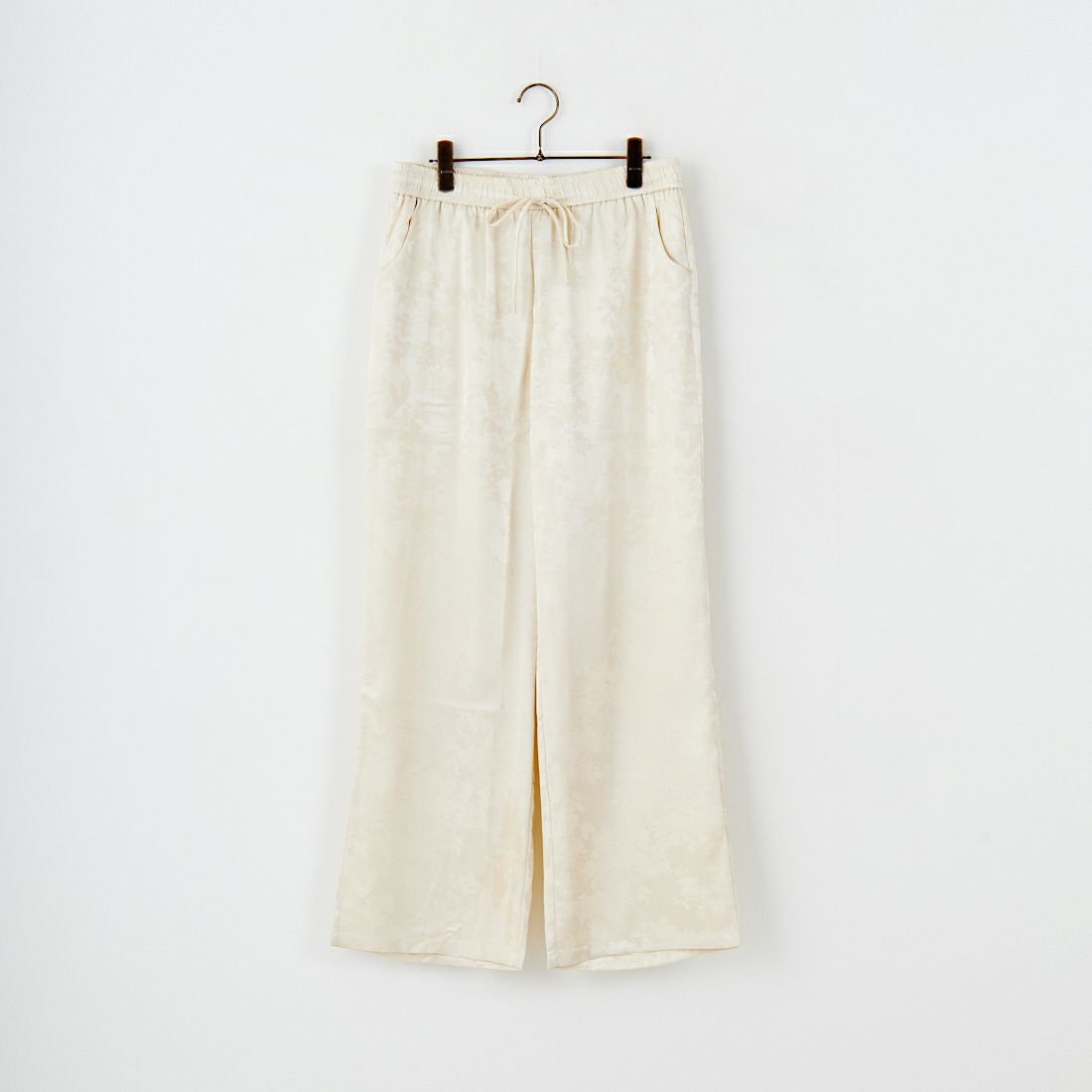 103 IVORY