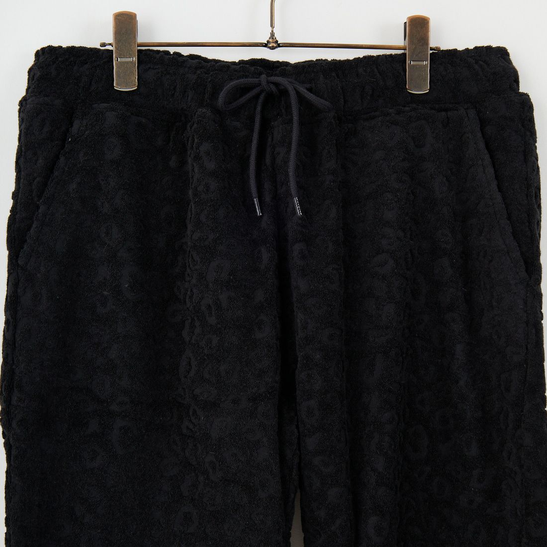 33Degrees [サーティスリーディグリーズ] レオパード柄パイルショートパンツ [725415] BLACK
