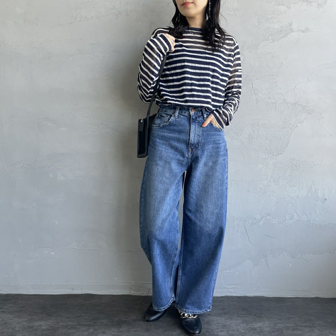 RED CARD TOKYO [レッドカード トーキョー] Montana カーブバギーデニム [12W43701SMD] A-STN MID &&モデル身長：160cm 着用サイズ：23&&