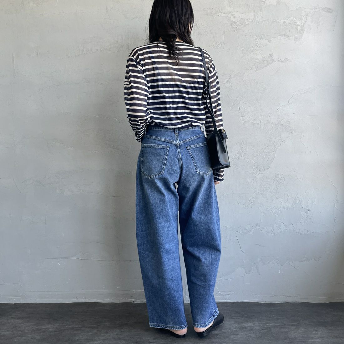 RED CARD TOKYO [レッドカード トーキョー] Montana カーブバギーデニム [12W43701SMD] A-STN MID &&モデル身長：160cm 着用サイズ：23&&