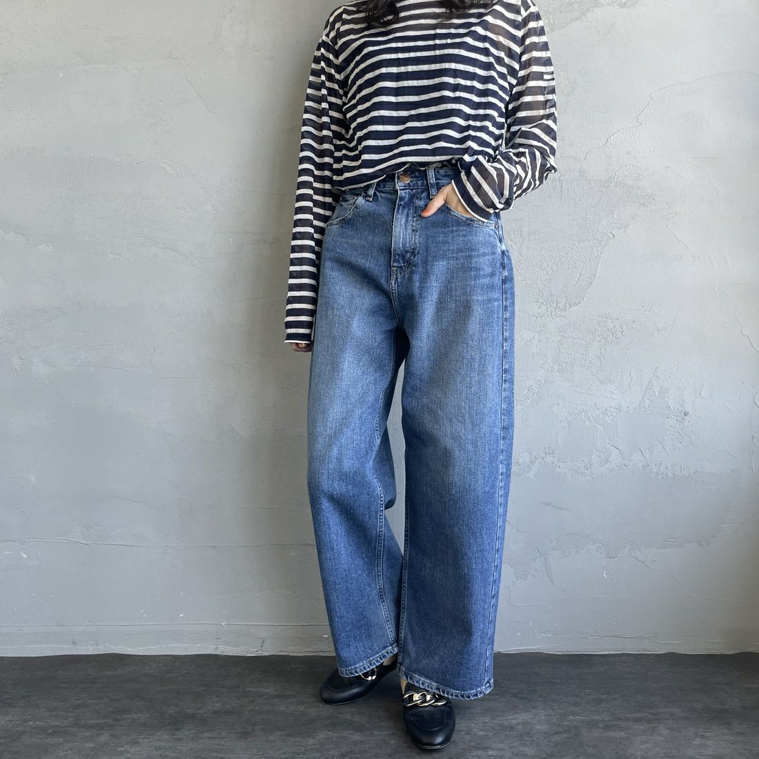 RED CARD TOKYO [レッドカード トーキョー] Montana カーブバギーデニム [12W43701SMD] A-STN MID &&モデル身長：160cm 着用サイズ：22&&