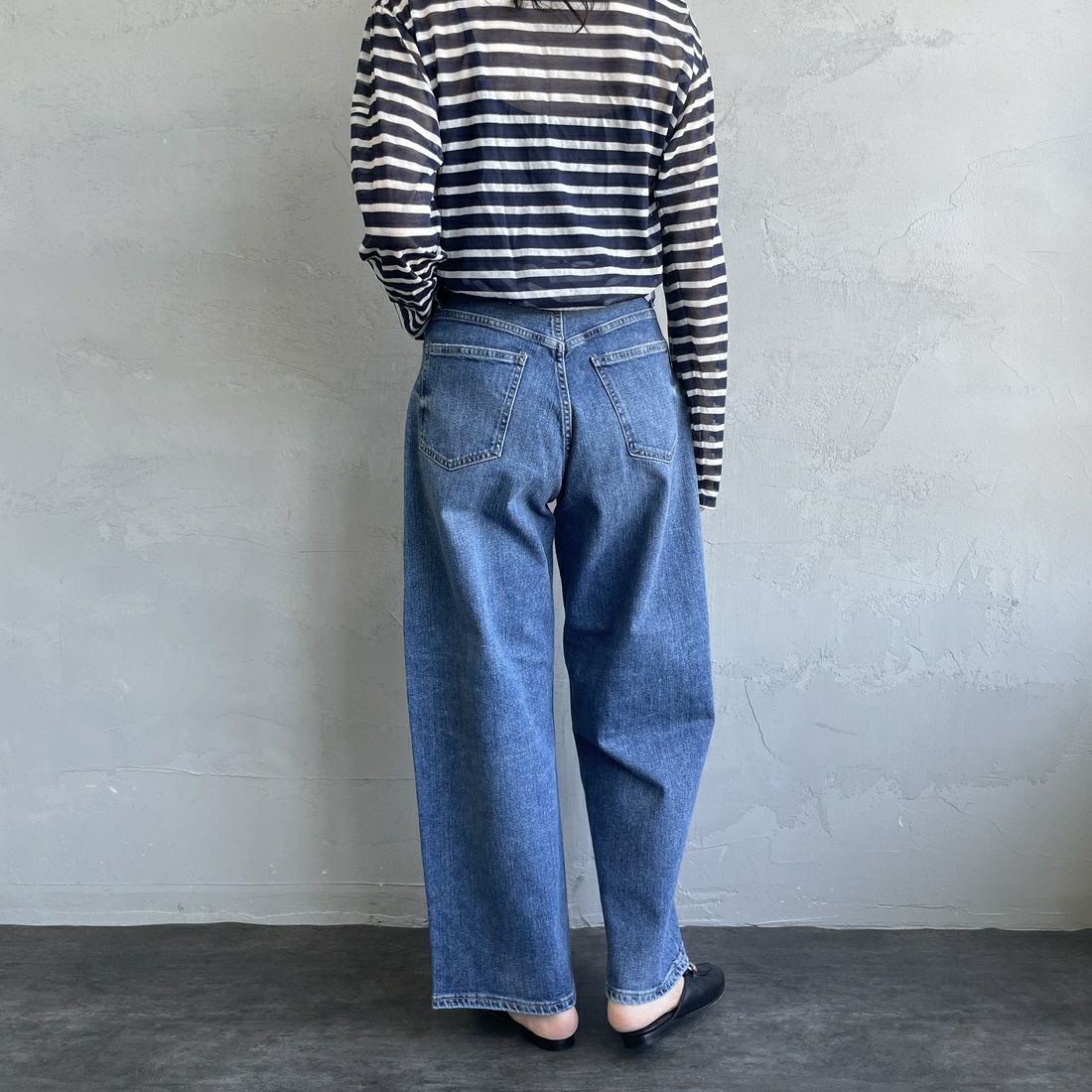 RED CARD TOKYO [レッドカード トーキョー] Montana カーブバギーデニム [12W43701SMD] A-STN MID &&モデル身長：160cm 着用サイズ：22&&