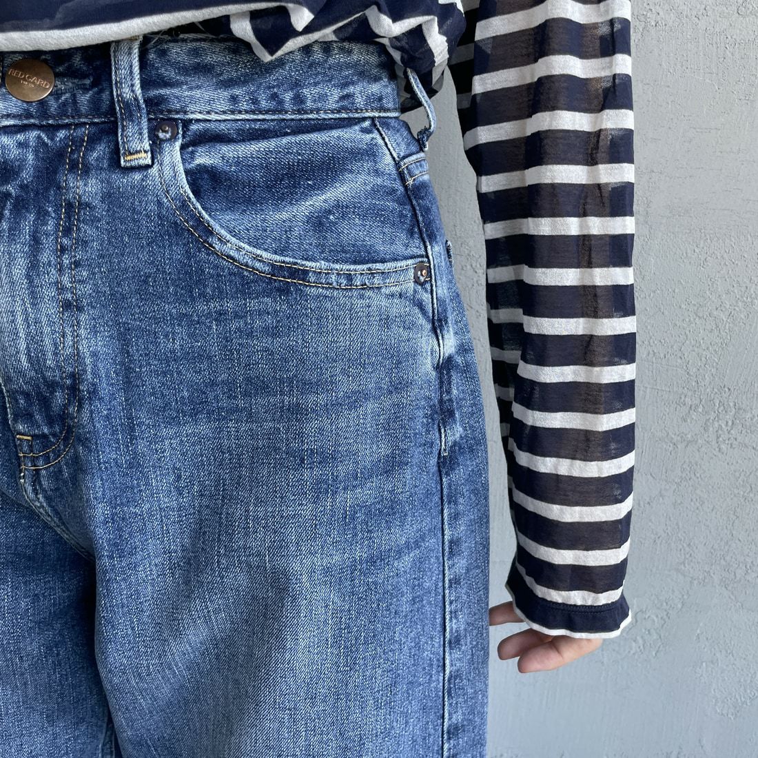 RED CARD TOKYO [レッドカード トーキョー] Montana カーブバギーデニム [12W43701SMD] A-STN MID &&モデル身長：160cm 着用サイズ：22&&