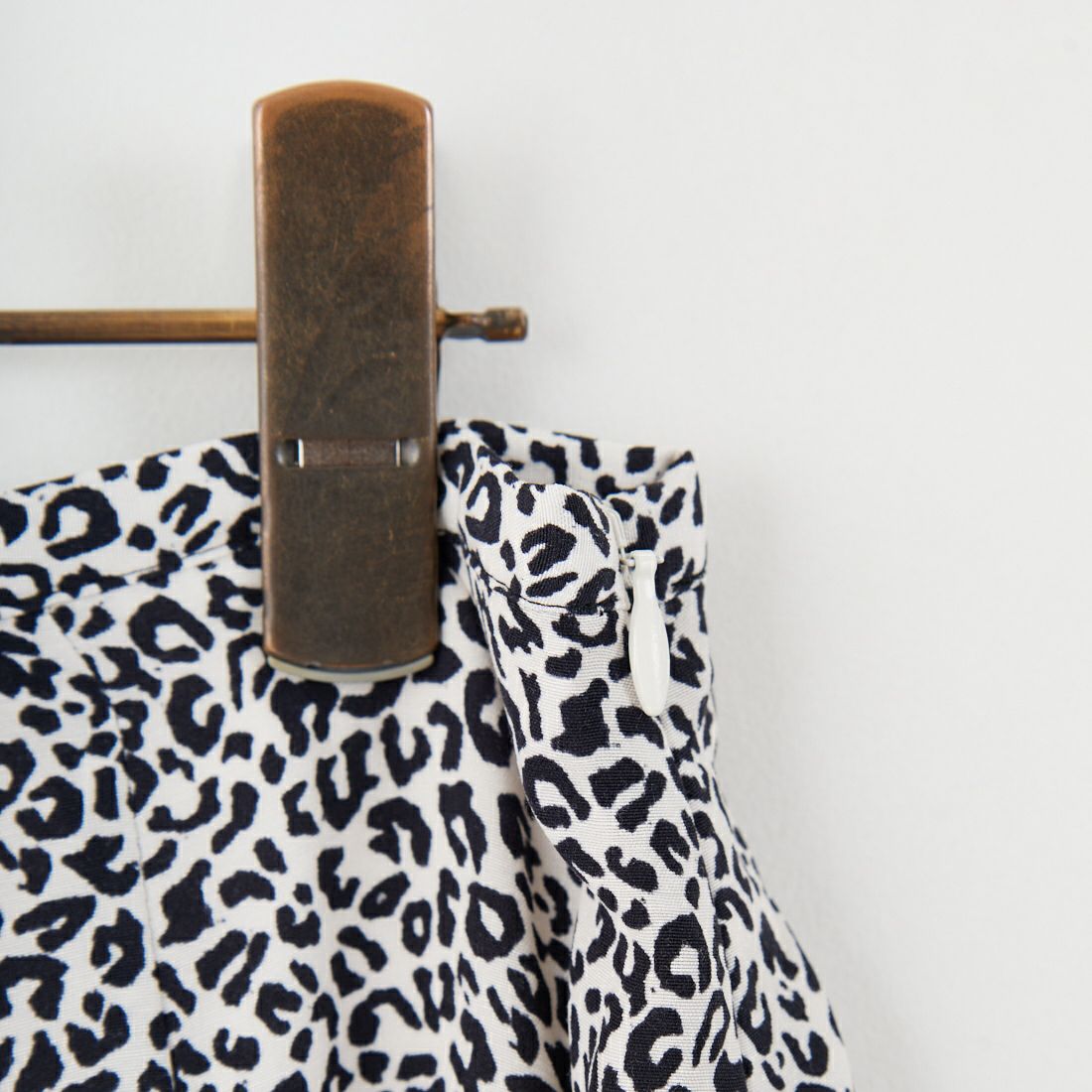 MICA&DEAL [マイカアンドディール] プリントタイトスカート [0125202158] OFF WHITE