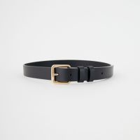 01 BLACK