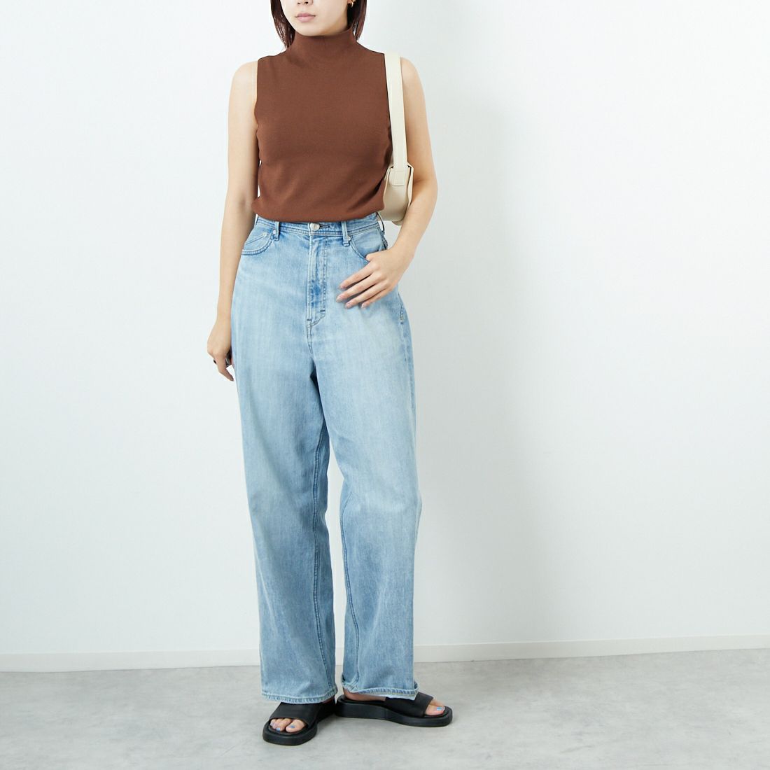 CLOCHE [クロシェ] ハイネックニットタンク [55285515] ﾌﾞﾗｳﾝ &&モデル身長：167cm 着用サイズ：2&&