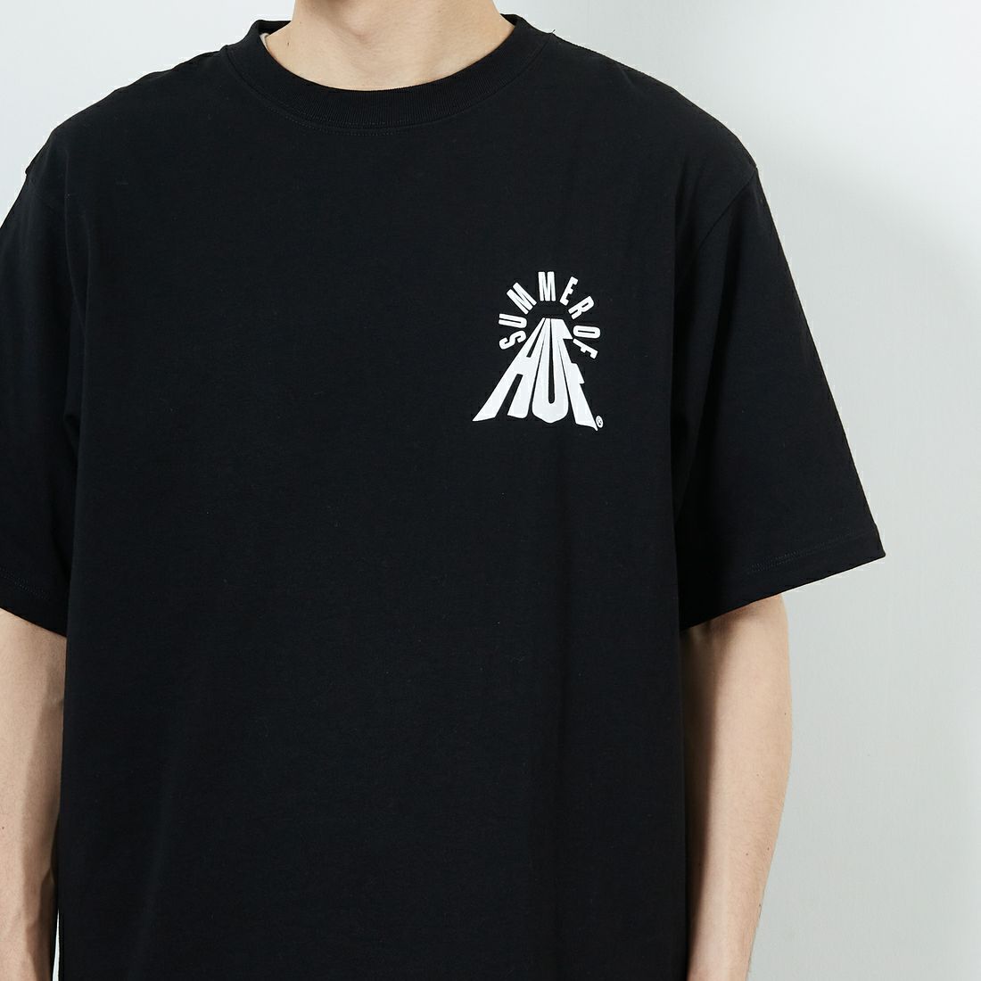 HUF [ハフ] ユーフォリックユニティ ショートスリーブTシャツ [TS02450] BLACK &&モデル身長：168cm 着用サイズ：M&&