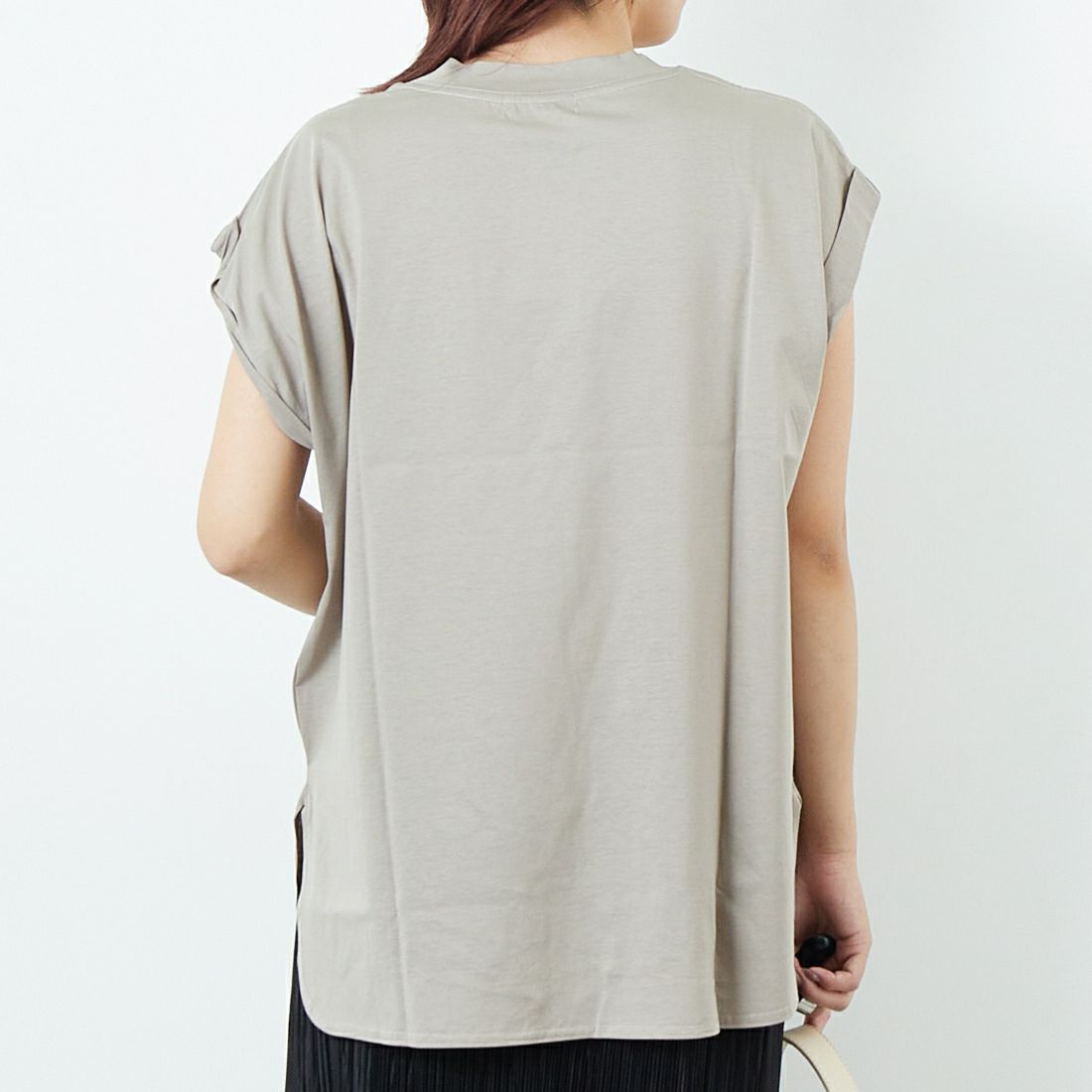 Jf Ready Made [ジェイエフレディメイド] シルケット天竺 ハイネックノースリーブTシャツ [3103105] 714 Gﾍﾞｰｼﾞ &&モデル身長：167cm 着用サイズ：F&&