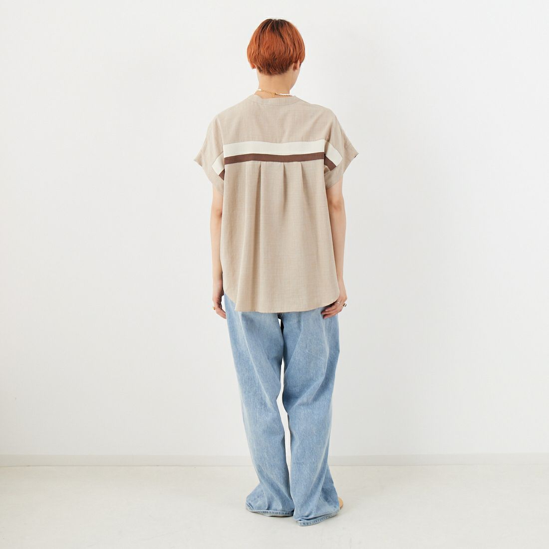 Jf Ready Made [ジェイエフレディメイド] 麻調バックヨークテープ切替ブラウス [41252223] ﾍﾞｰｼﾞｭ &&モデル身長：160cm 着用サイズ：F&&