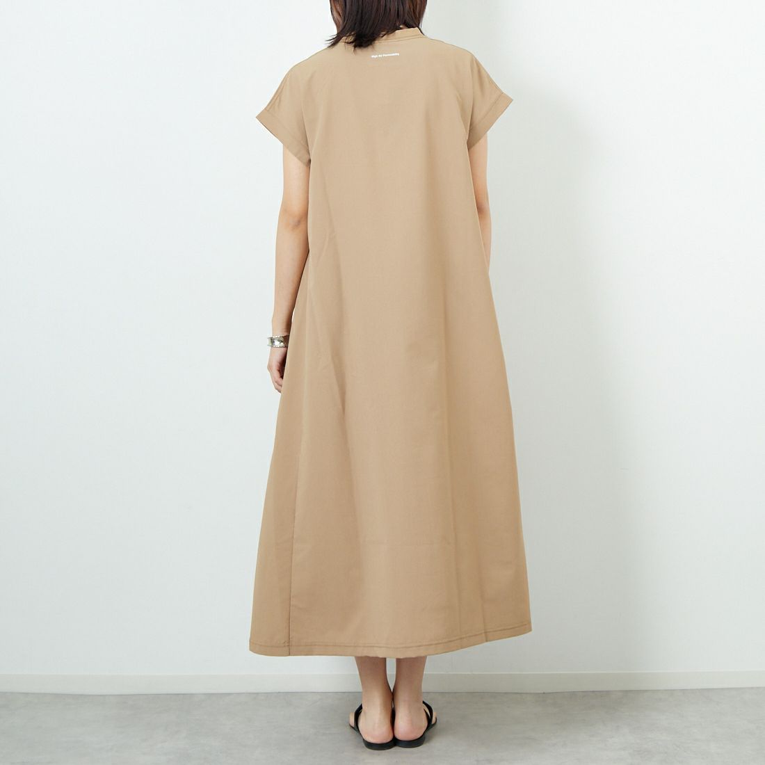 THOUSAND MILE [サウザンド マイル] フレンチスリーブワンピース [TM251HA00772] FOX &&モデル身長：167cm 着用サイズ：F&&