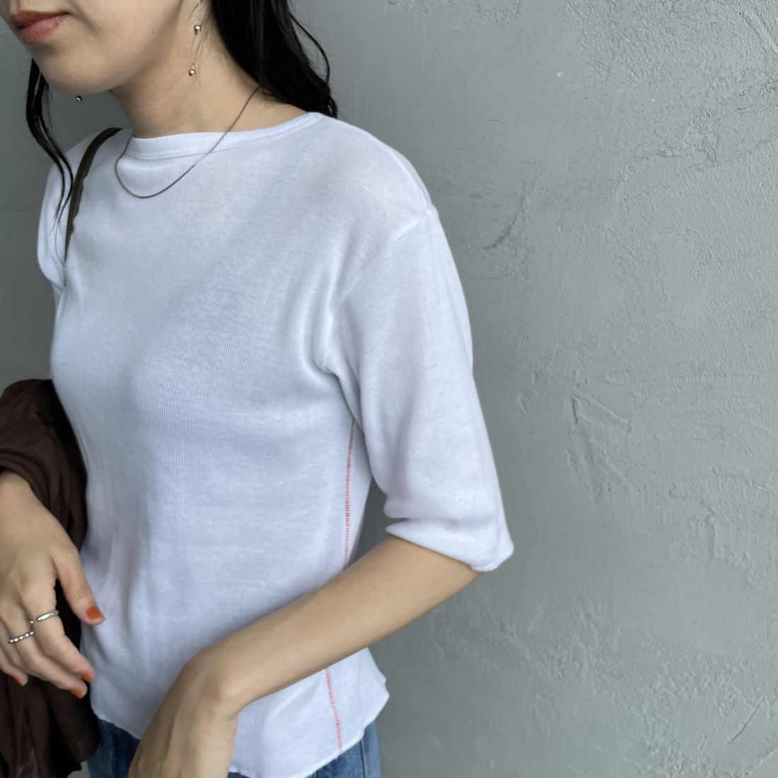 MEYAME [メヤメ] リブハーフスリーブTシャツ [MEY-2117] WHITE &&モデル身長：160cm 着用サイズ：F&&