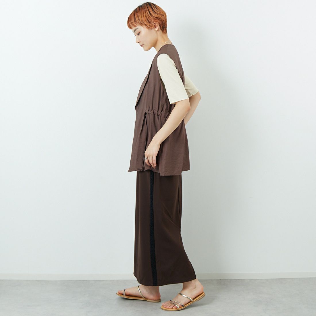 Jf Ready Made [ジェイエフレディメイド] ヴィンテージドロストベスト [8851200-01] 66 ﾓｶ &&モデル身長：160cm 着用サイズ：F&&